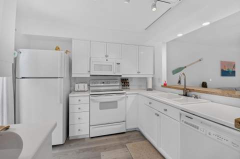 55 Tropic Isle Drive #33D, Delray Beach FL - photo 12 of 31