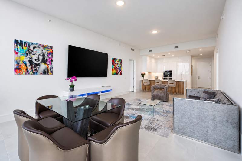 2 bedroom Condominium at 220 Lake Shore Drive #621, Nautilus 220 Condominium, Lake Park — photo 3