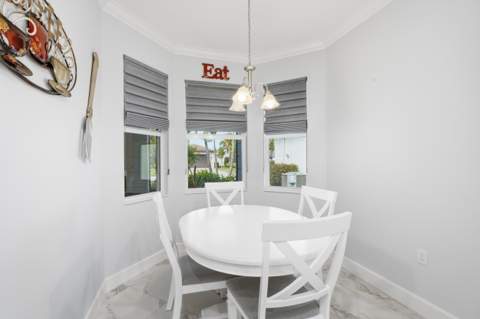 11737 SW Lagoon Lane, Port St. Lucie FL - photo 14 of 36