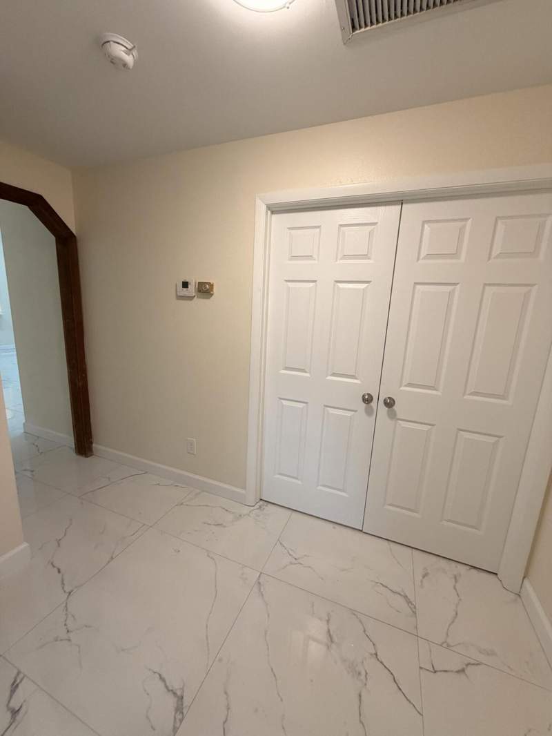 3 bedroom Single Family Residence at 7009 NW 49th Place #1, Boulevard Woods North, Lauderhill — photo 5