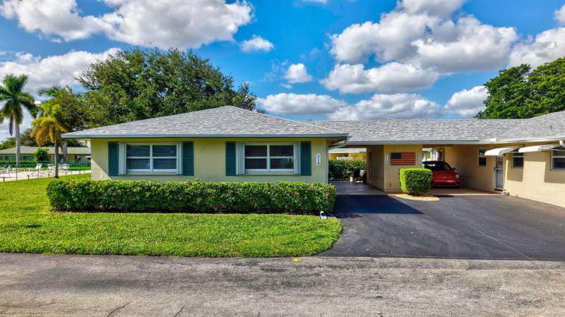 2 bedroom Condominium at 218 Cardinal Lane, Country Manors Condo, Delray Beach — photo 2