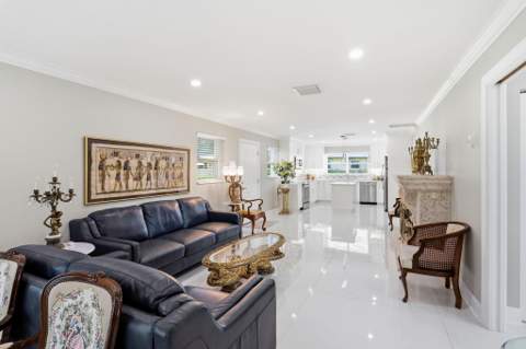 218 Cardinal Lane, Delray Beach FL - photo 7 of 44