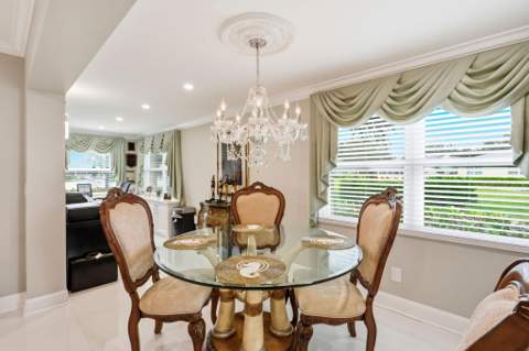 218 Cardinal Lane, Delray Beach FL - photo 16 of 44