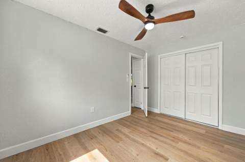 2400 NW 85th Avenue, Sunrise FL - photo 22 of 23