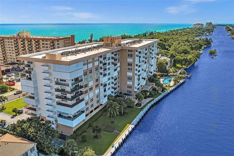 2 bedroom Condominium at 1150 Hillsboro Mile #202, Opal Towers West Condo, Hillsboro Beach — photo 2