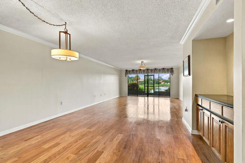 2 bedroom Condominium at 3351 Twin Lakes Terrace #103, Lakeshore Village Of Meadowood Phase 1, Fort Pierce — photo 4
