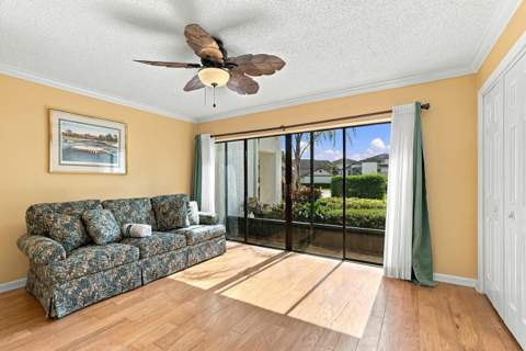 3351 Twin Lakes Terrace #103, Fort Pierce FL - photo 17 of 64