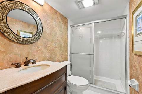 3351 Twin Lakes Terrace #103, Fort Pierce FL - photo 19 of 64