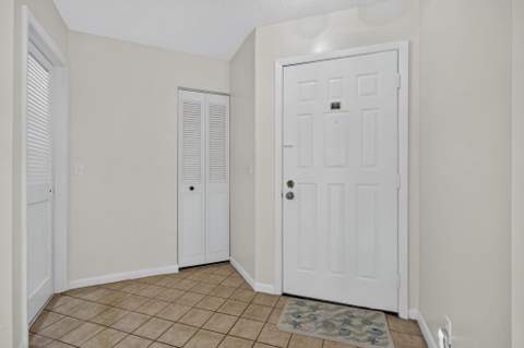 3326 Perimeter Drive, Greenacres FL - photo 6 of 51