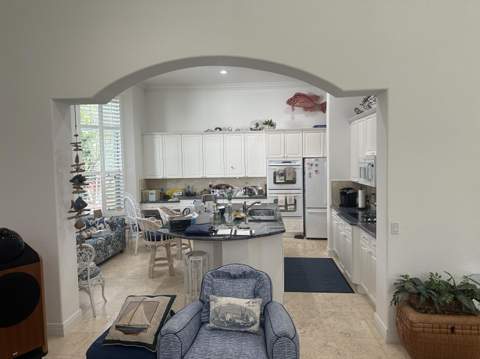 7907 Fairway Lane, West Palm Beach FL - photo 10 of 37