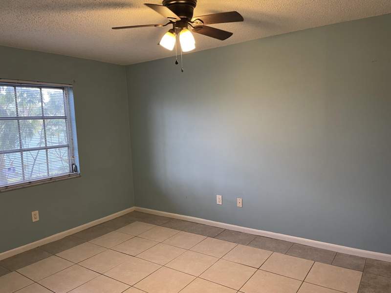 2 bedroom Condominium at 950 S Kanner Hwy B-7 Highway #B-7, Poppleton Creek Condo, Stuart — photo 4