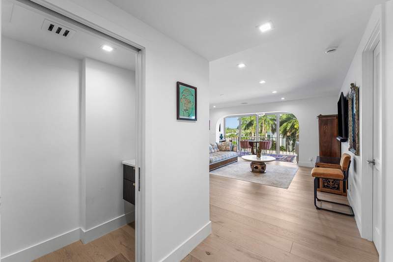 2 bedroom Condominium at 50 East Road #3C, Barr Terrace, Delray Beach — photo 2