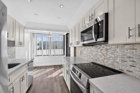 3589 S Ocean Boulevard #303, South Palm Beach FL - photo 17 of 70