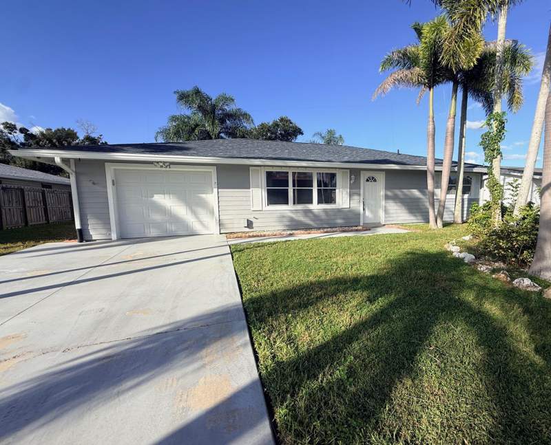 2 bedroom Single Family Residence at 831 SE Carnival Avenue, Port St Lucie Section 3, Port St. Lucie — photo 2