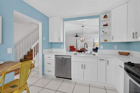 10779 NW 11th Street #10779, Pembroke Pines FL - photo 8 of 52