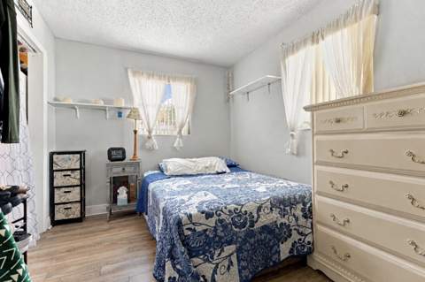 6100 Hayes Street, Hollywood FL - photo 11 of 23