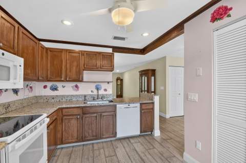 174 Sarita Court, Royal Palm Beach FL - photo 12 of 64