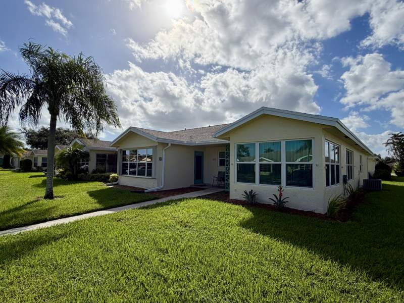1 bedroom Condominium at 5289 Lakefront Boulevard #C, High Point Of Delray West Condo Sec 1&2, Delray Beach — photo 2