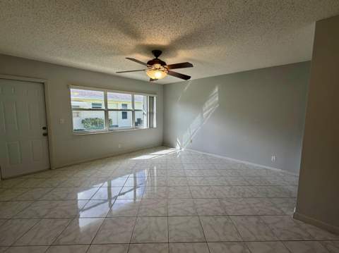 5289 Lakefront Boulevard #C, Delray Beach FL - photo 12 of 20