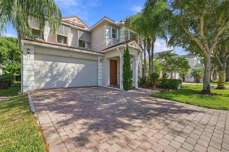 5 bedroom Single Family Residence at 301 Mulberry Grove Road, Diamond C Ranch Pod D, West Palm Beach — photo 3