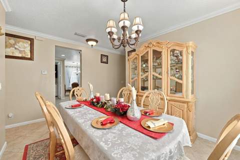 301 Mulberry Grove Road, West Palm Beach FL - photo 10 of 54