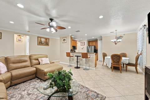 301 Mulberry Grove Road, West Palm Beach FL - photo 14 of 54