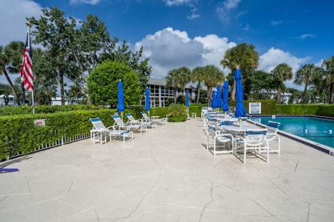 2929 SE Ocean Boulevard #121-6, Stuart FL - photo 22 of 29
