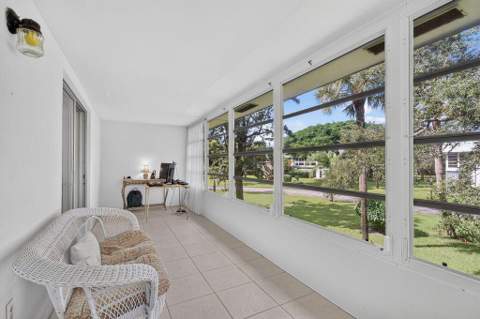 2929 SE Ocean Boulevard #121-6, Stuart FL - photo 15 of 29