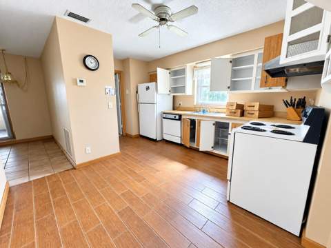 181 SW 77th Terrace, Margate FL - photo 7 of 23