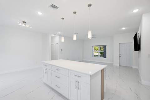 8601 Fort Pierce Boulevard, Fort Pierce FL - photo 9 of 33