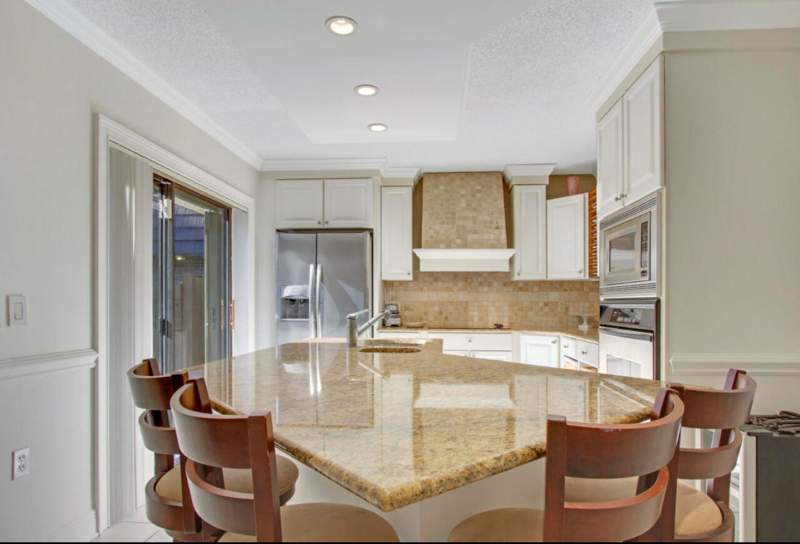 2 bedroom Townhouse at 1909 19th Court #33a, Lakes At The Bluffs, Jupiter — photo 5
