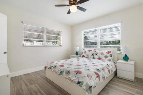 2501 NE 12th Street, Pompano Beach FL - photo 17 of 29
