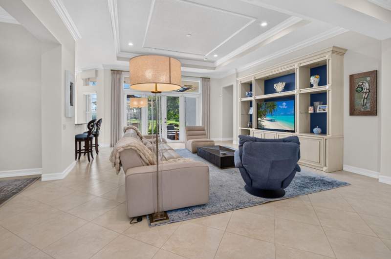 4 bedroom Single Family Residence at 9088 Ribbons Ridge Point, Valencia Reserve, Boynton Beach — photo 3