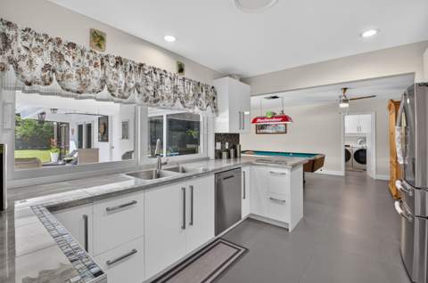 3880 Lowson Boulevard, Delray Beach FL - photo 18 of 63