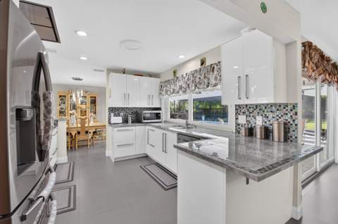 3880 Lowson Boulevard, Delray Beach FL - photo 19 of 63