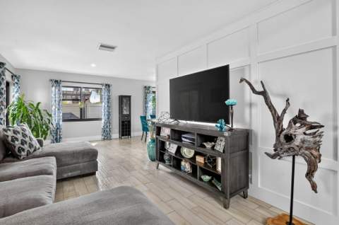 10670 Palm Spring Drive, Boca Raton FL - photo 12 of 70