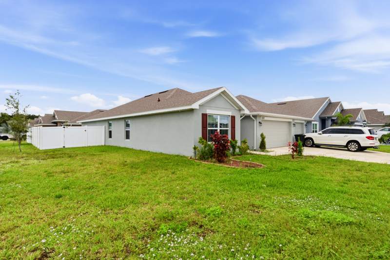 4 bedroom Single Family Residence at 5559 Lugo Street, Waterstone Phase Three, Fort Pierce — photo 3