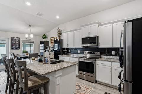 5559 Lugo Street, Fort Pierce FL - photo 9 of 43