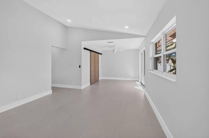 2 bedroom Villa at 8279 Summerbreeze Lane, Whisper Walk Sec C Condo, Boca Raton — photo 4