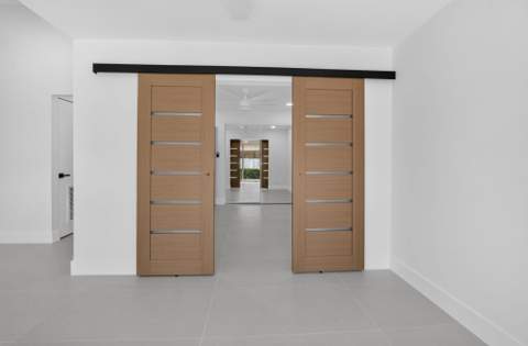 8279 Summerbreeze Lane, Boca Raton FL - photo 12 of 55