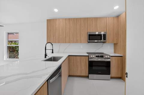 8279 Summerbreeze Lane, Boca Raton FL - photo 15 of 55