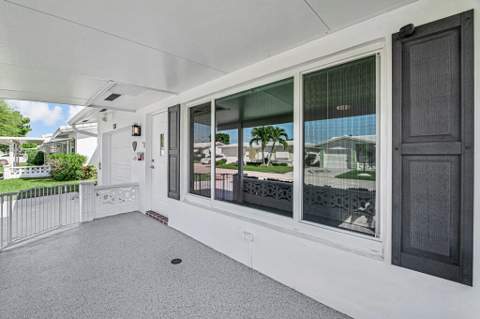 126 NW 14th Street, Boynton Beach FL - photo 6 of 43