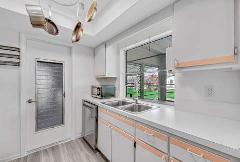 126 NW 14th Street, Boynton Beach FL - photo 16 of 43