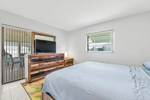 126 NW 14th Street, Boynton Beach FL - photo 22 of 43