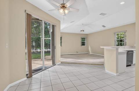 6305 NW 43rd Terrace, Coconut Creek FL - photo 7 of 29