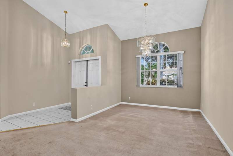 4 bedroom Single Family Residence at 6305 NW 43rd Terrace, Winston Park Section Three, Coconut Creek — photo 5
