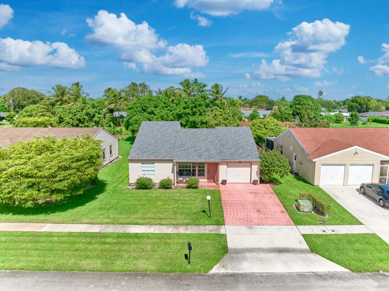 3 bedroom Single Family Residence at 7723 Canal Drive, Countrywood 5, Lake Worth — photo 4
