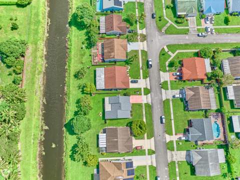 7723 Canal Drive, Lake Worth FL - photo 9 of 68