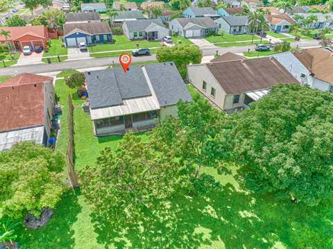 7723 Canal Drive, Lake Worth FL - photo 15 of 68