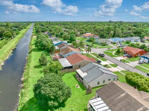 7723 Canal Drive, Lake Worth FL - photo 21 of 68